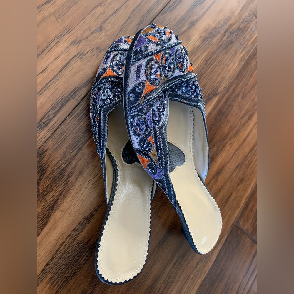 Slip-on Sandals - Picture 6 of 6